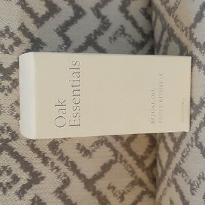 Oak Essentials Ritual Oil - new in box